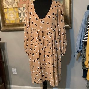 Umgee Tan and Black Patterned Dress